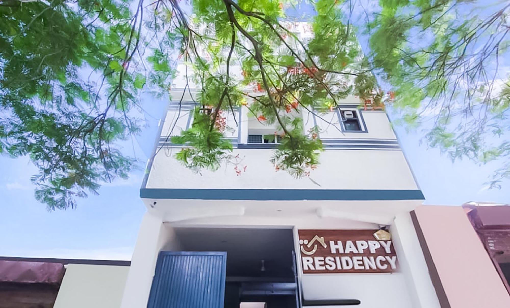 Roomshala 123 Happy Homes- Near Saket Metro New Delhi Buitenkant foto